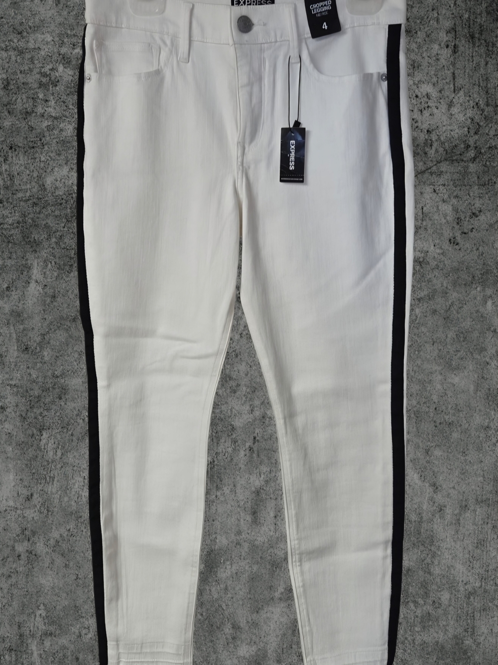 NWT Express White Cropped Moto Jeans White & Black Size 4